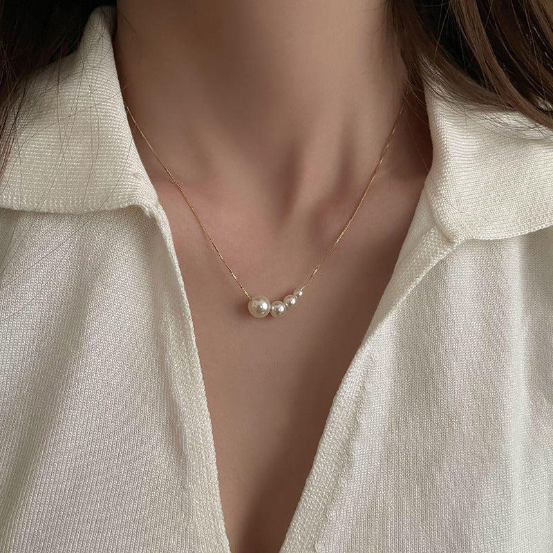 Mojoyce- Double-layer Pearl Camellia Necklace