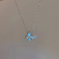 MOJOYCE-Cool Accessories Y2K Crystal Butterfly Pendant Necklaces Women Sweet Cool Girl Punk Clavicle Chains New Fashion Aesthetic Necklaces Jewelry