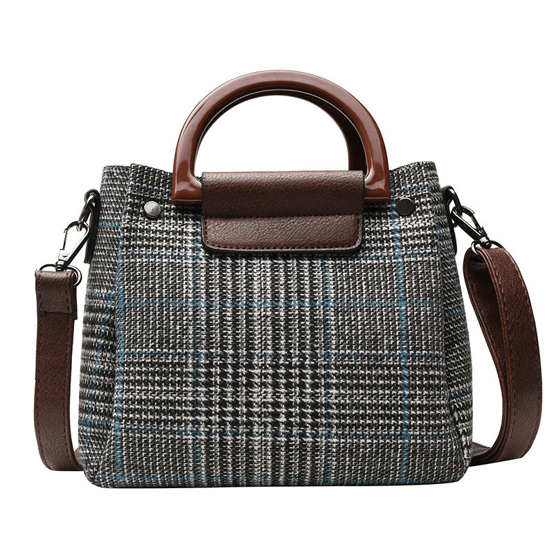 MOJOYCE-trend color contrast check small square bag