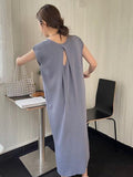 Mojoyce-Simple Round-neck Open Back Hollow Sleeveless Dress