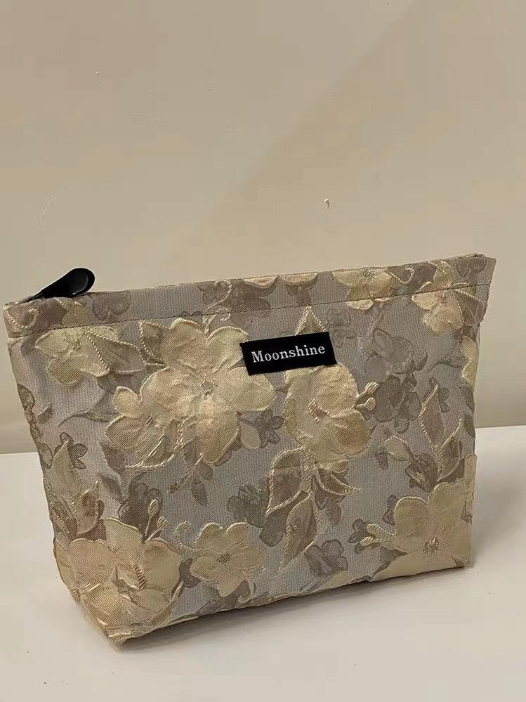 Mojoyce-Beauty Flower Embroidered Makeup Handbag