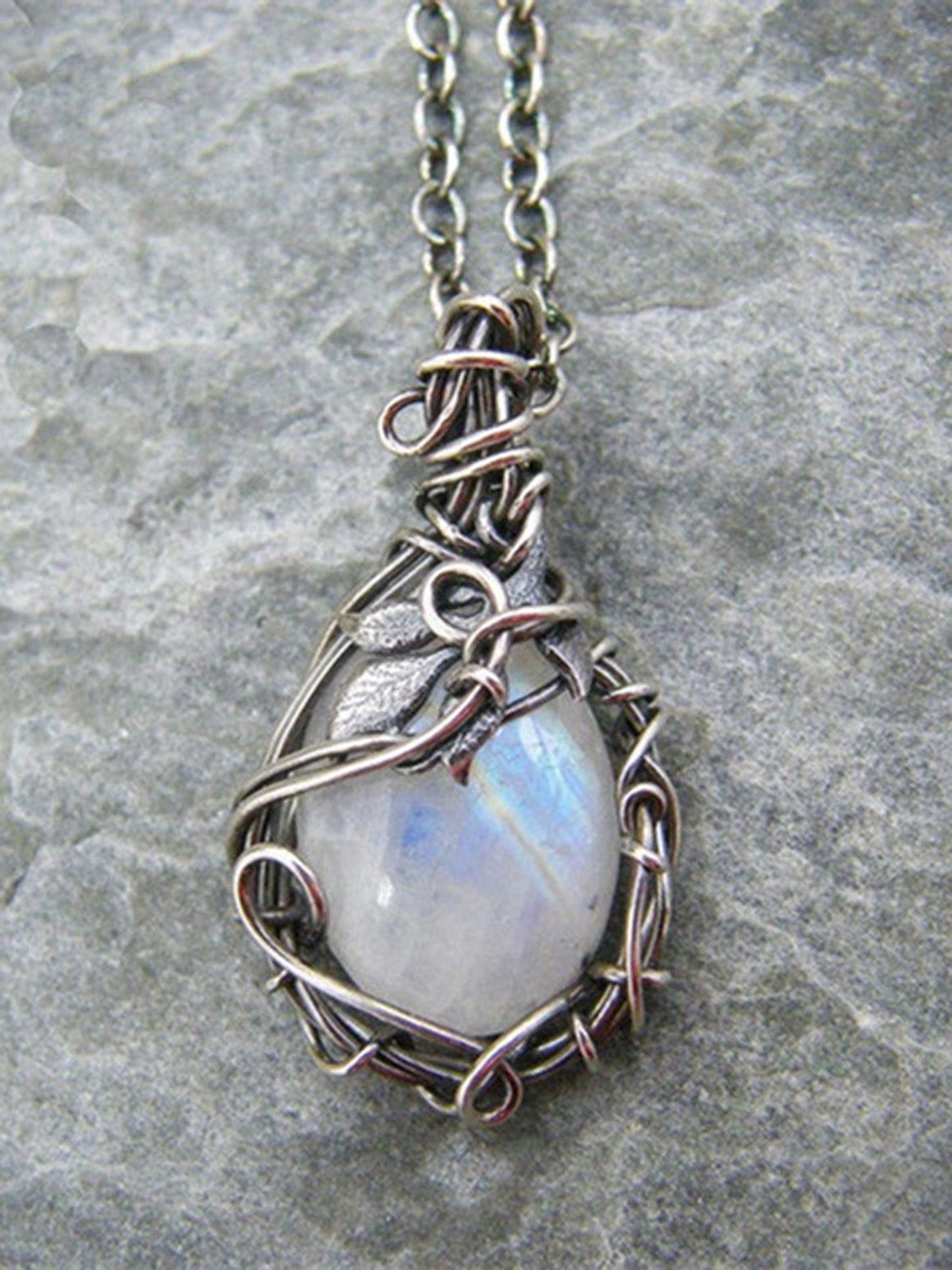 Mojoyce-Vintage Winding Moonstone Necklace