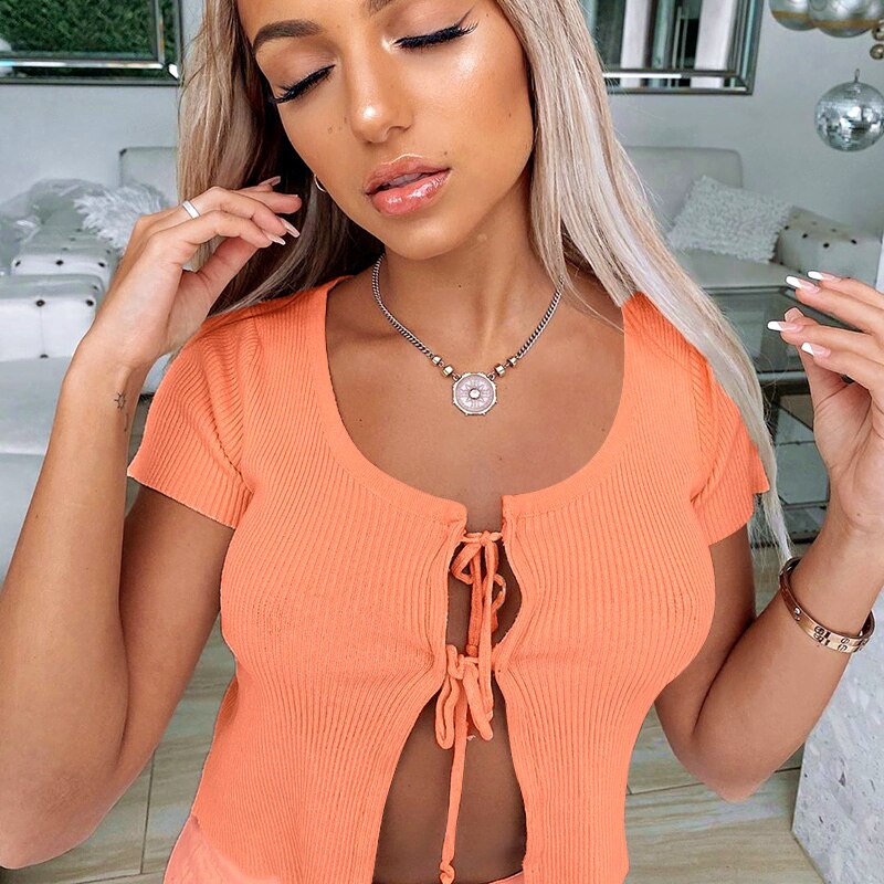 Mojoyce Cropped Top Lace up Short Sleeve Hollow out Front Split Hem O-Neck Slim Women Fashion Summer New Sexy Streetwear