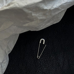 Mojoyce-SAFETY PIN EARRING