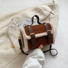 MOJOYCE-The Plushy Puff Shoulder Bag