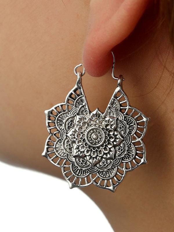 Mojoyce-Vintage Hollow Alloy Flower Earring Accessories