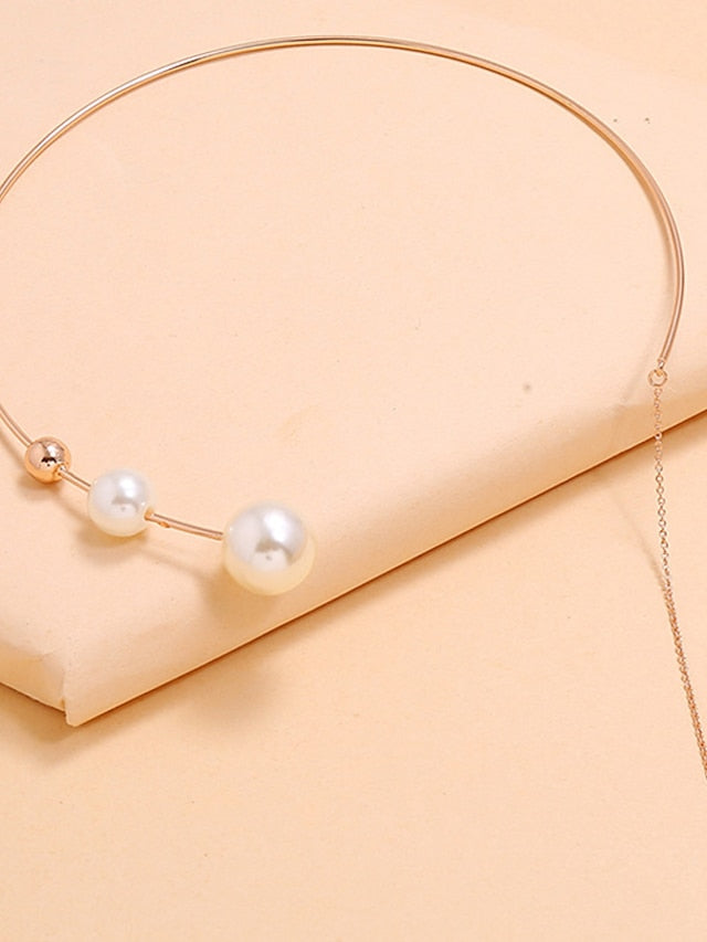 Women's necklace Chic & Modern Special Occasion Geometry Necklaces / Imitation Pearl / Fall / Winter / Spring / Summer